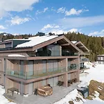 Apartment Tauern Juwel 8 *