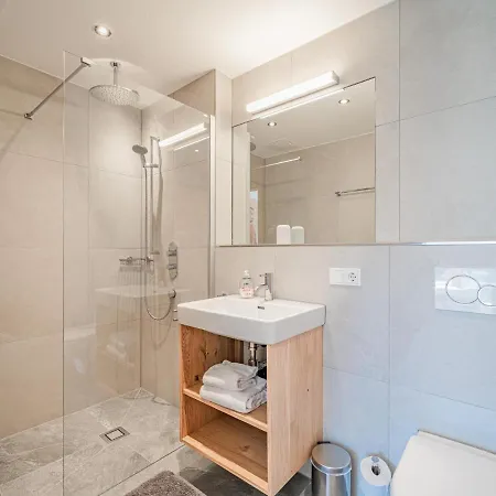 Appartement Tauern Juwel 8 *